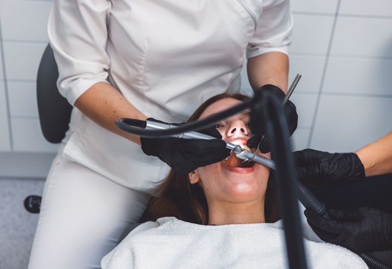 Patient receives emergency dental care in Plainfield, IN
